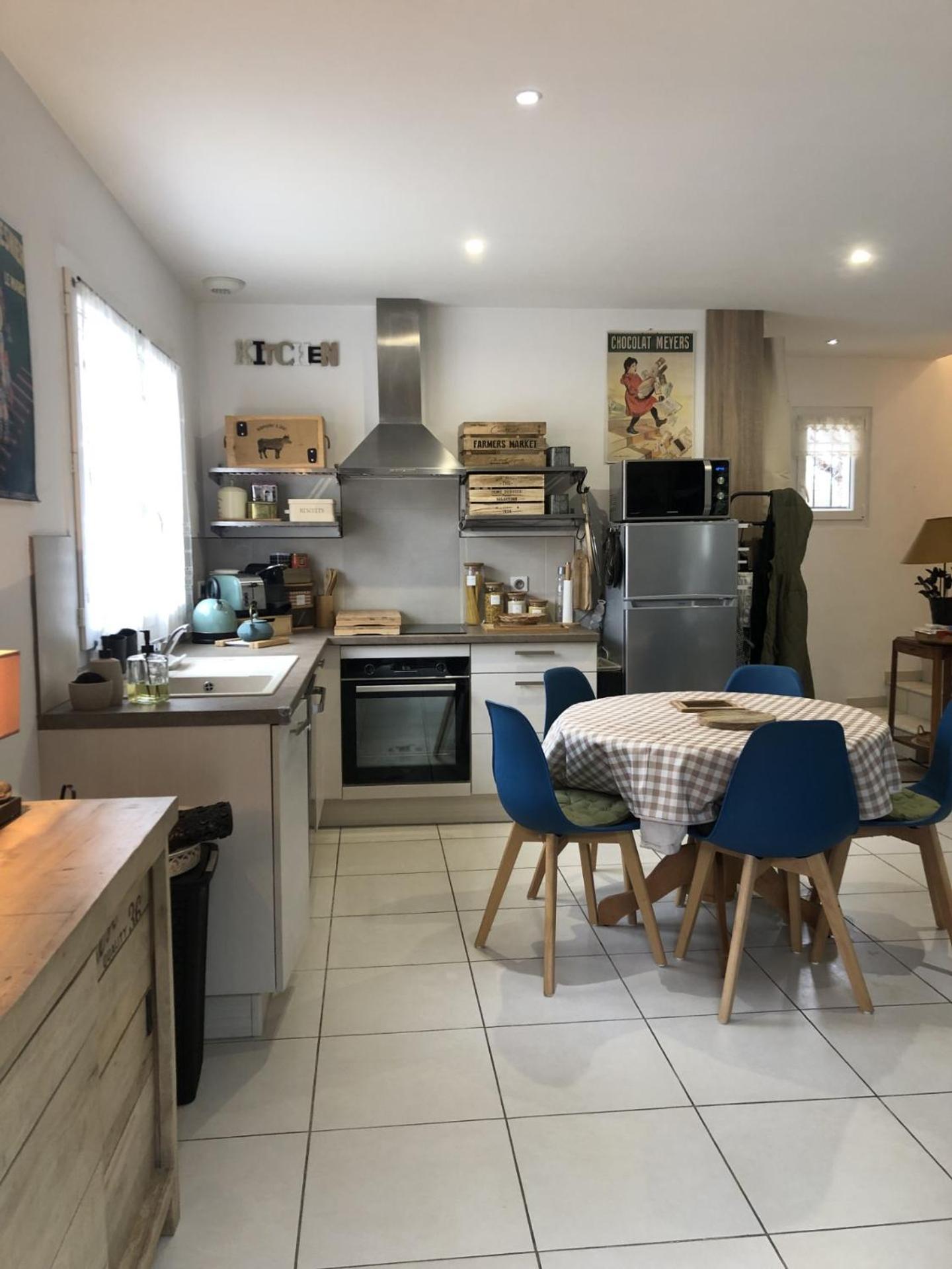 Maison 3 Chambres, Parking, Jardin, Climatisation